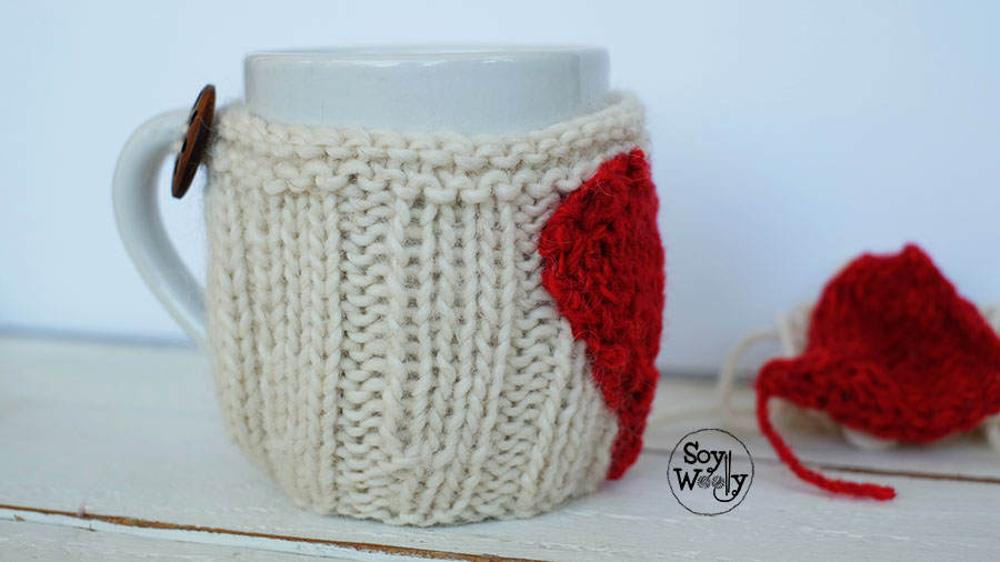 Funda para taza con corazon-Soy Woolly