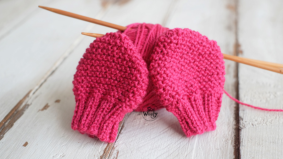 Como tejer manoplas para bebe faciles en dos agujas palillos tricot