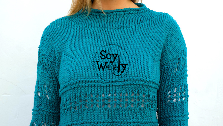 Costuras y remate del escote del suéter en dos agujas tricot